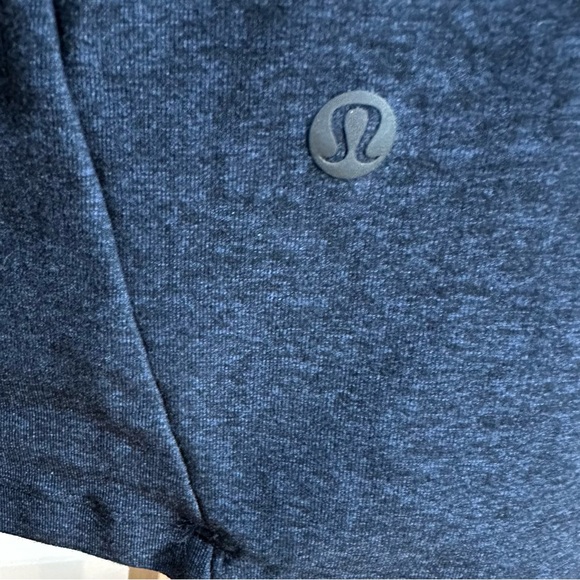 Lululemon Surge Warm 1/2 Zip Pullover Size XL Heathered True Navy / Black $118 - Picture 5 of 7